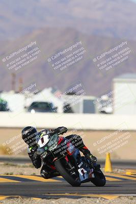 media/Dec-06-2024-CVMA Friday Practice (Fri) [[e1d1c5d4fc]]/4-Group 4 and Trackday/Session 2 (Turn 15)/